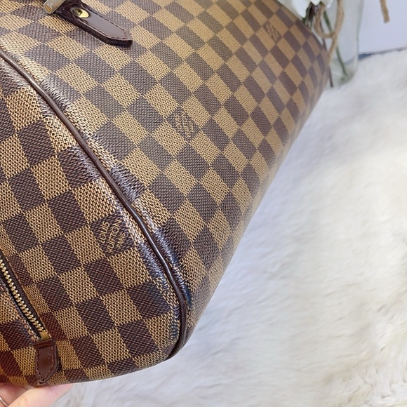 Louis Vuitton Damier Ebene Ribera MM Handbag - Picture 10 of 16
